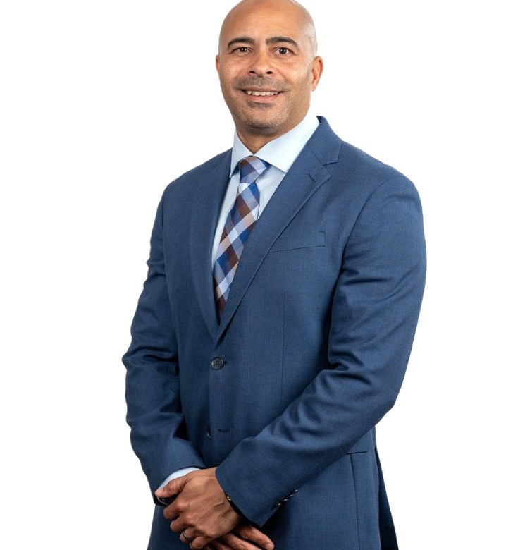 Yuri Kennedy Email Headshot