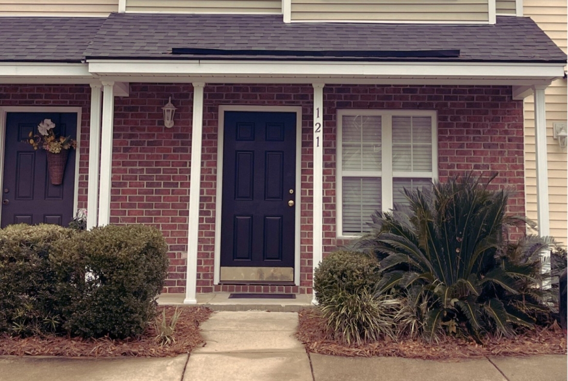 121 South St - front of property