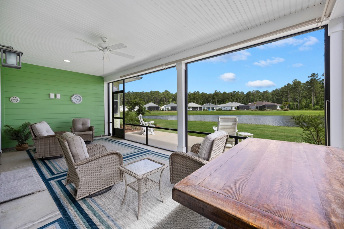 836 Landshark – Screen porch 836 Landshark - Screen porch