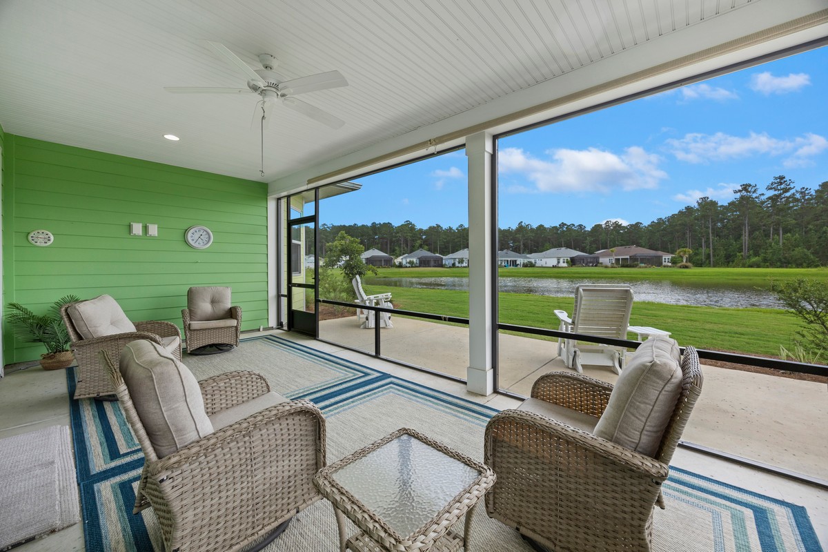 836 Landshark – Screen porch 836 Landshark - Screen porch