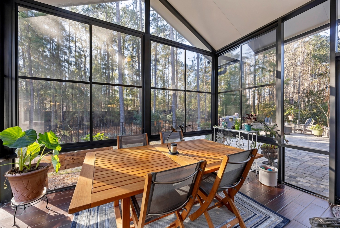 Screened Patio