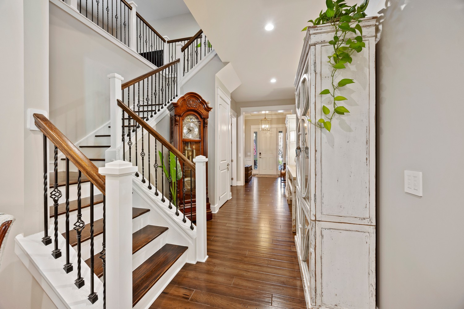 Foyer Stairway