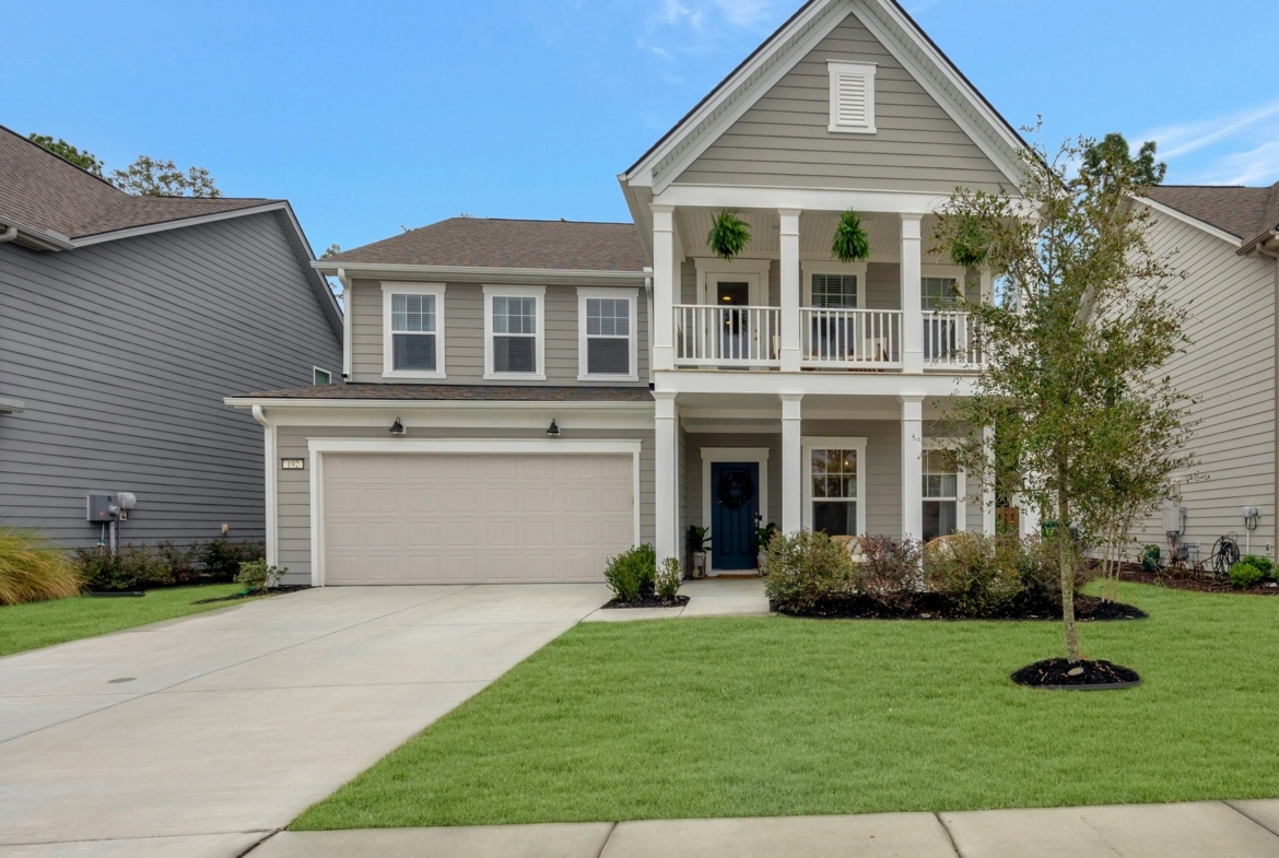 192 Wheelhouse Way - Front of Property