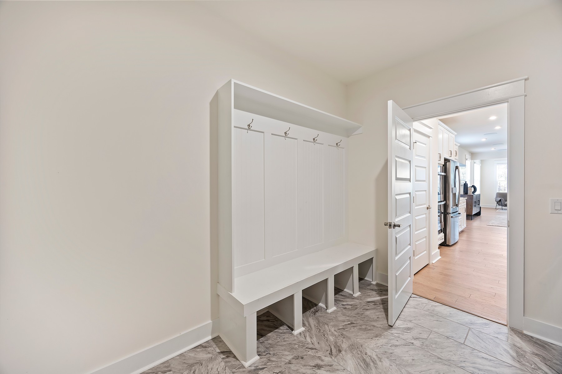 120 Carolina Oaks - mudroom