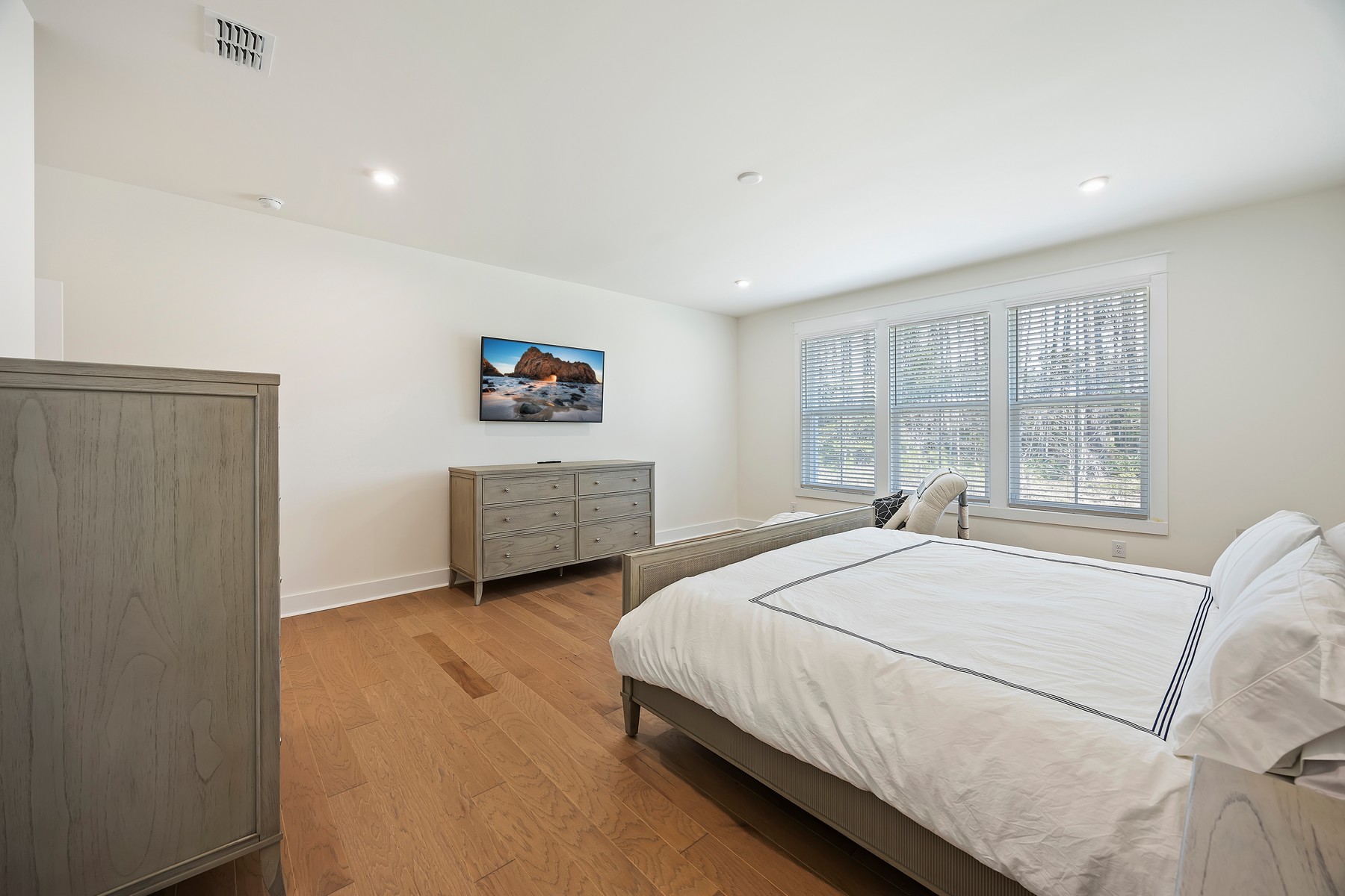 120 Carolina Oaks - bedroom