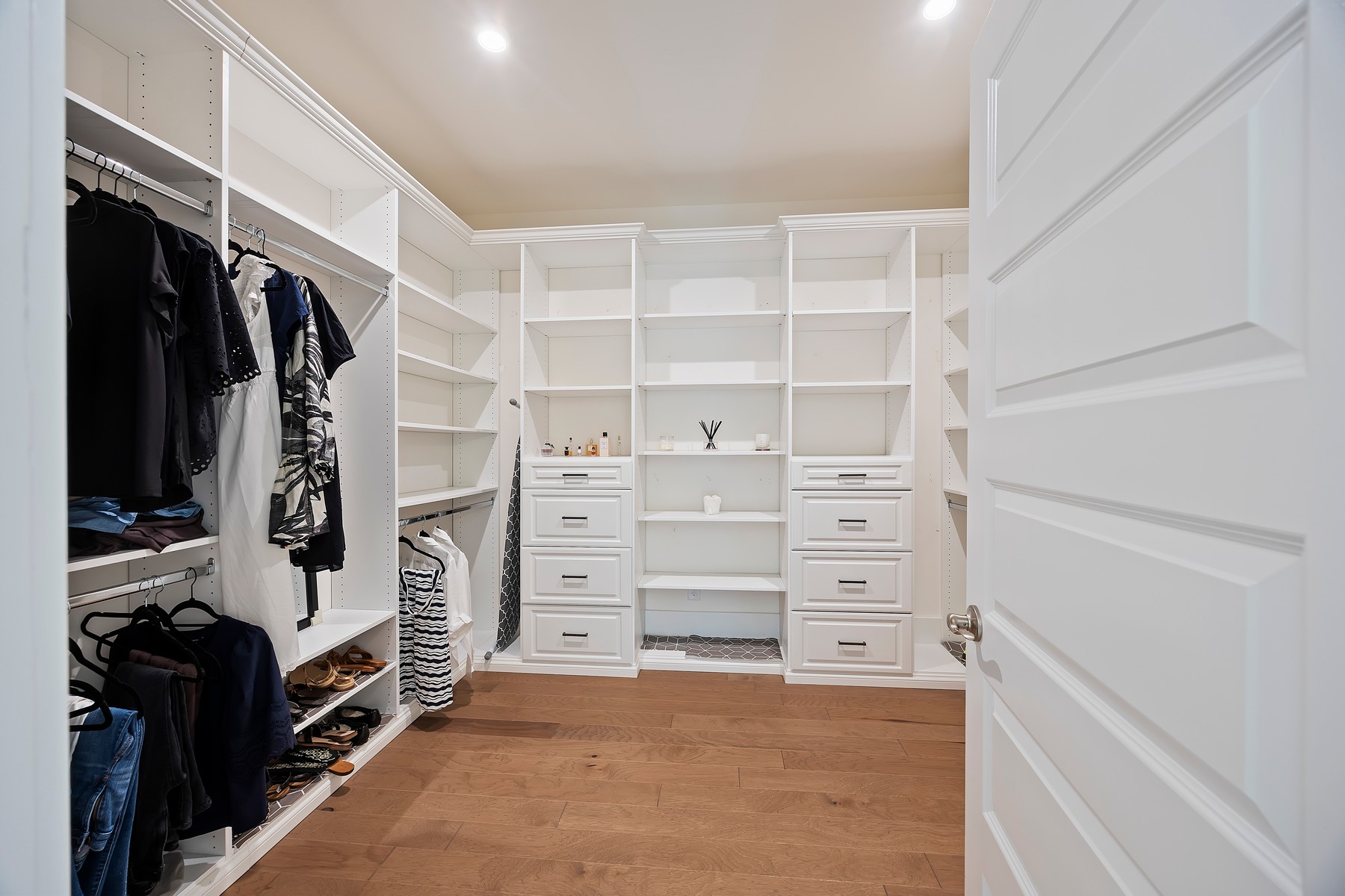 120 Carolina Oaks - primary closet