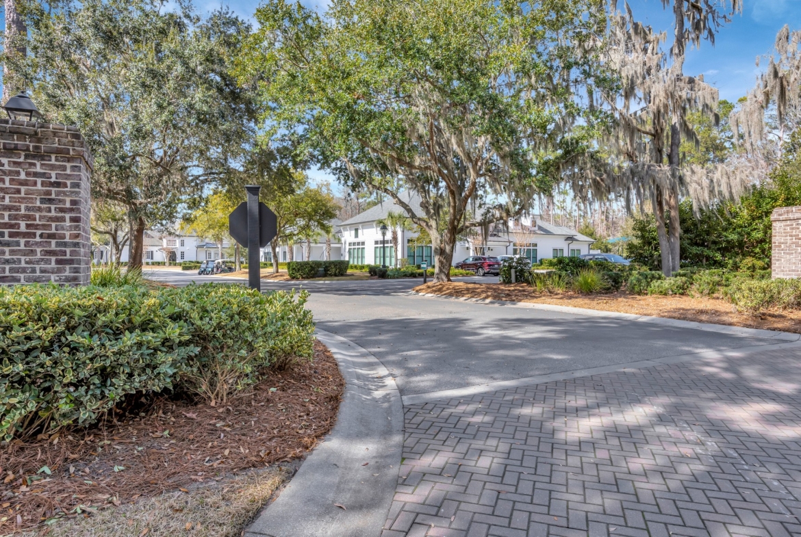 58 Lady Slipper - community amenities