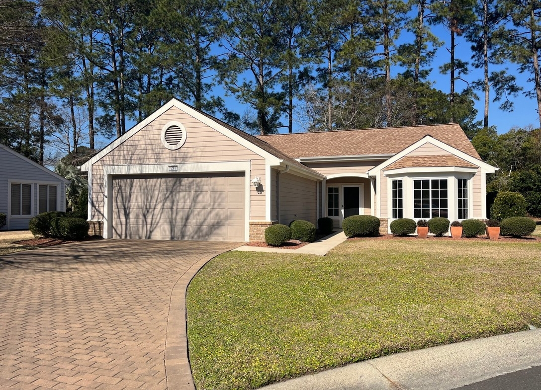 21 Broughton Cir - front of property