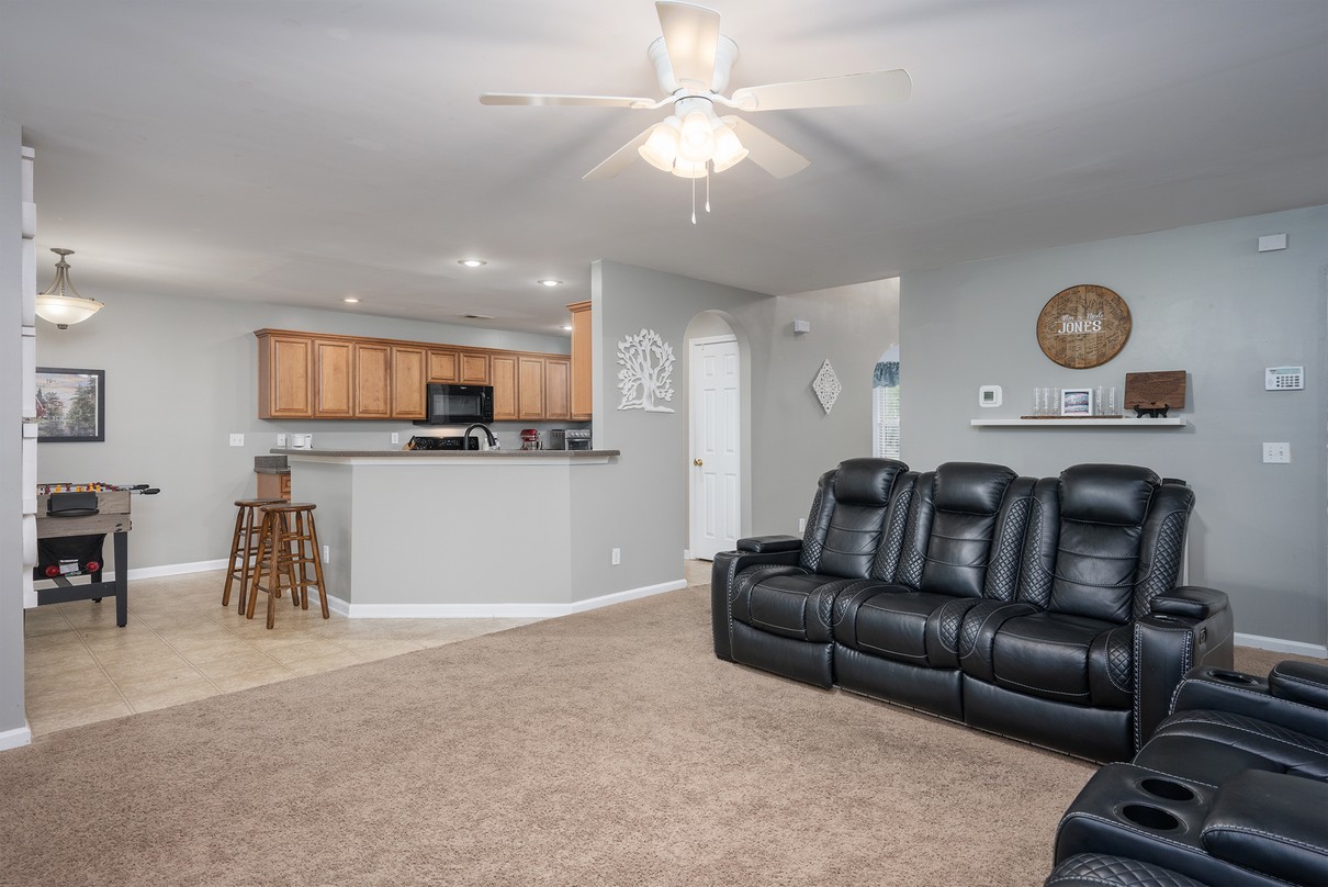 482-live-oak-walk10