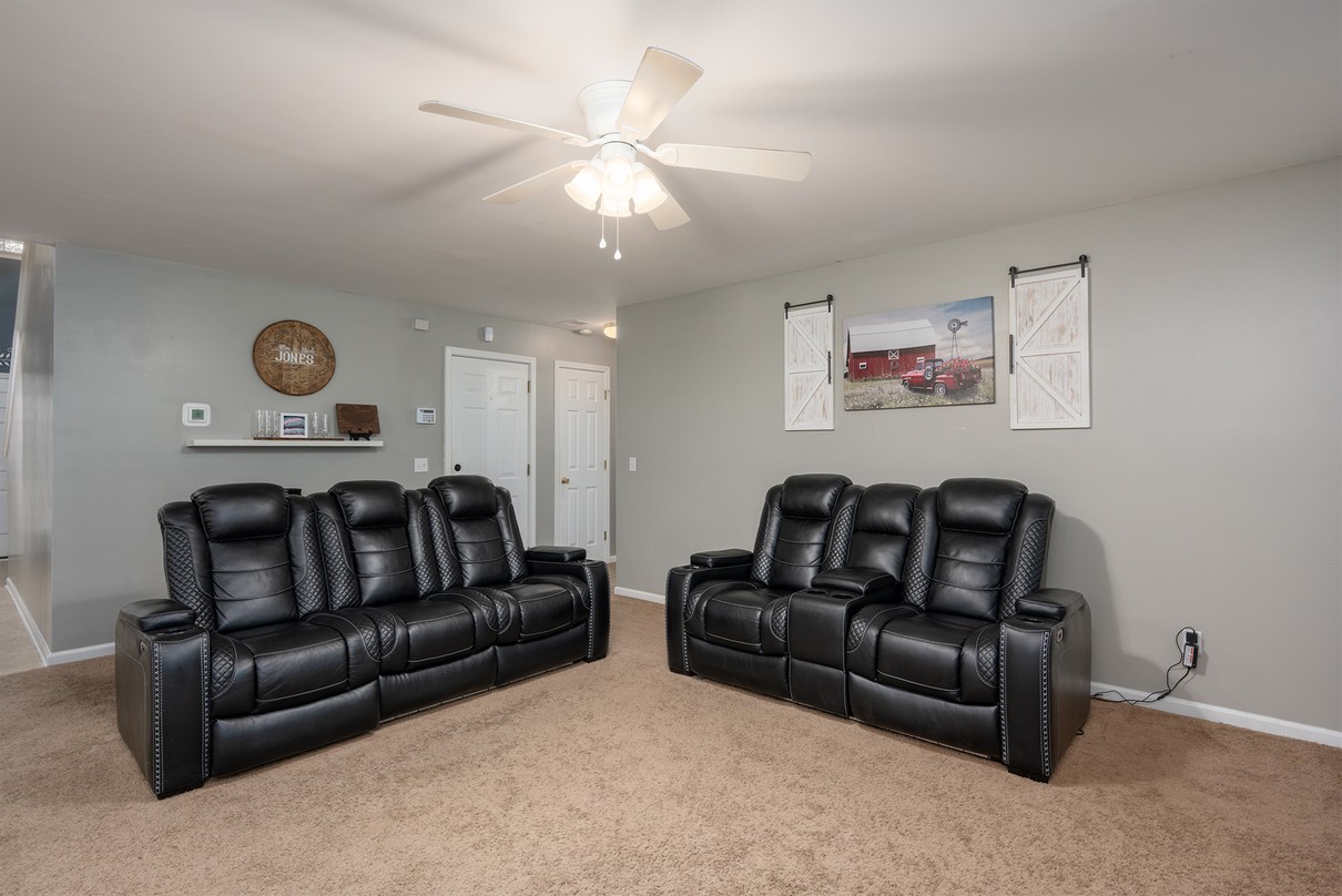 482-live-oak-walk22