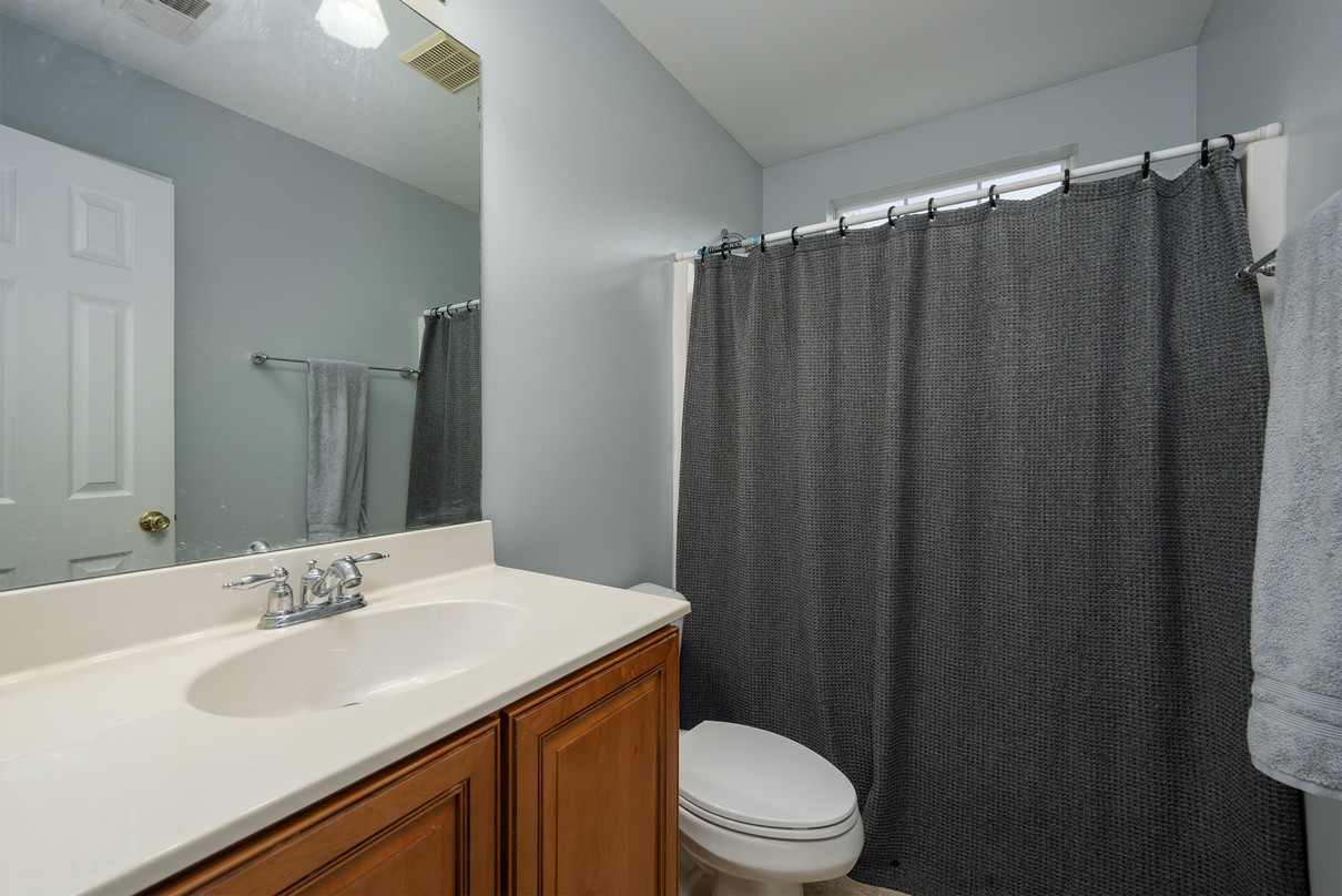 482-live-oak-walk44