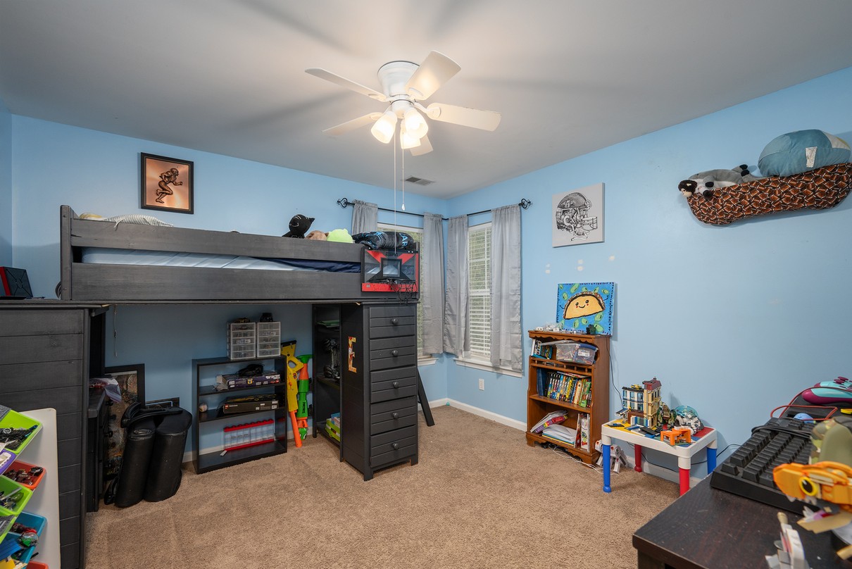 482-live-oak-walk45