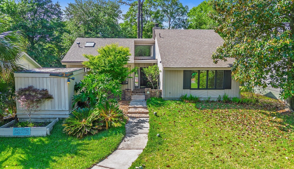 4 Possum Ln - front of property