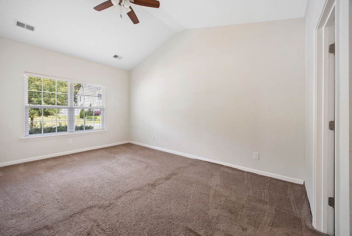 24 Sand Live Oak - bedroom