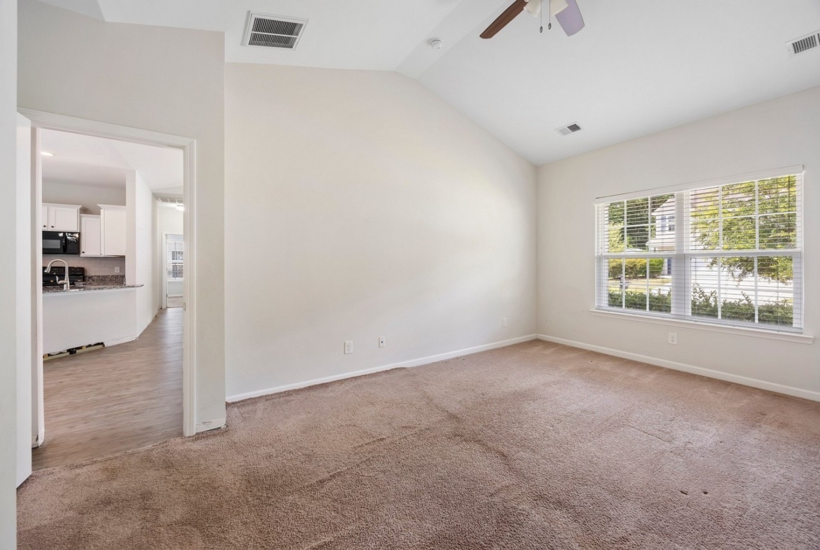 24 Sand Live Oak - bedroom