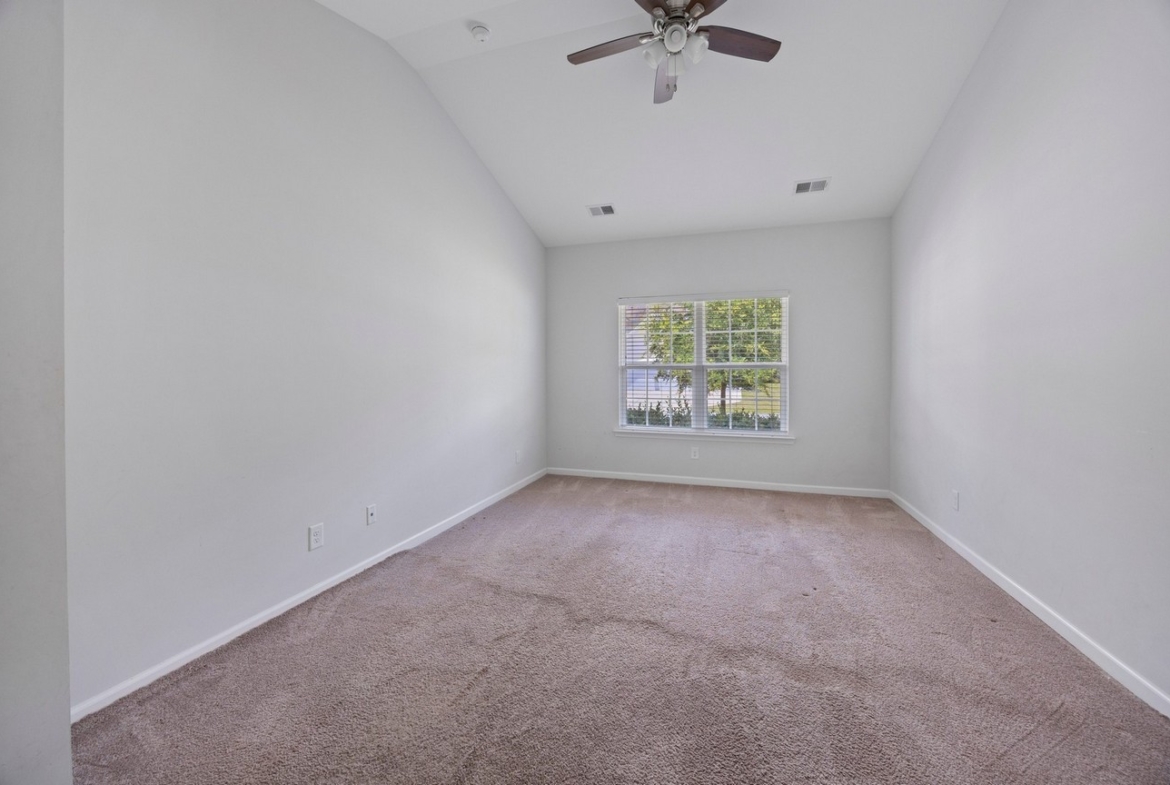 24 Sand Live Oak - bedroom