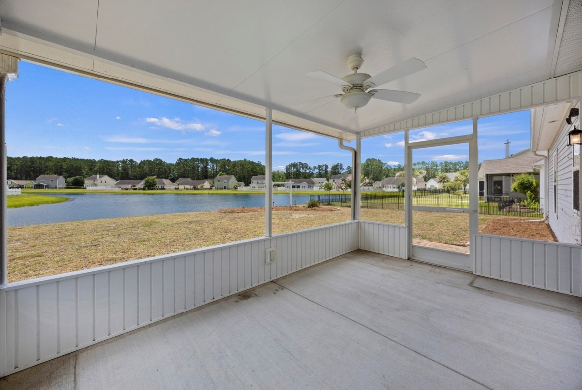 24 Sand Live Oak - screened porch