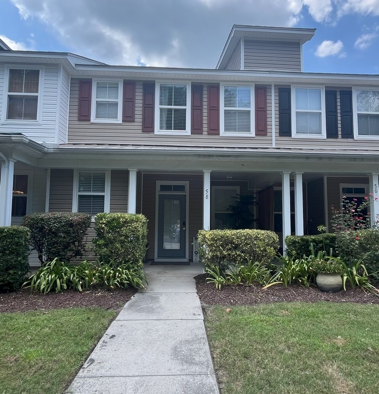 58 Water Tupelo - front of property