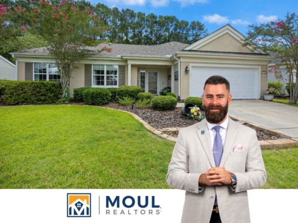 36 Redtail Dr - agent in front of property