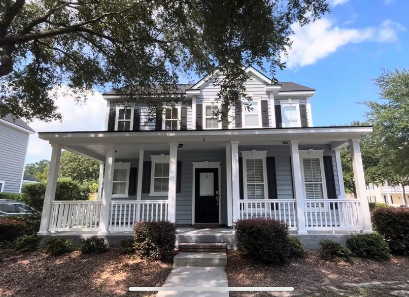 2 Riversbridge Ct - front of property