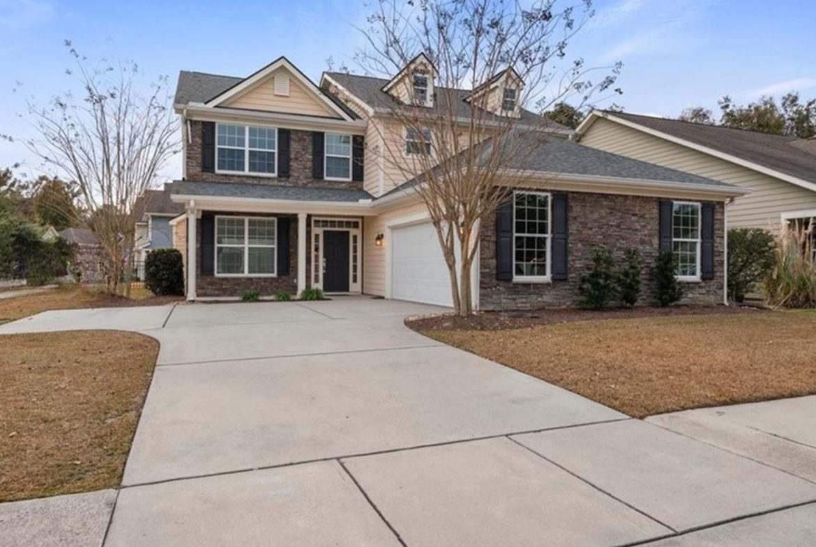 1 Independence Pl - Front of Property