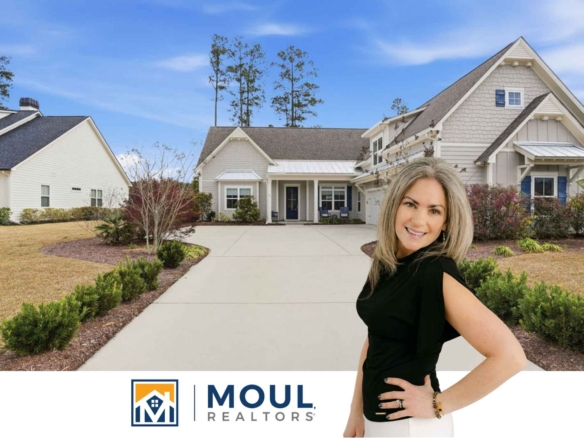 131 Station Pkwy - Agent in front of property